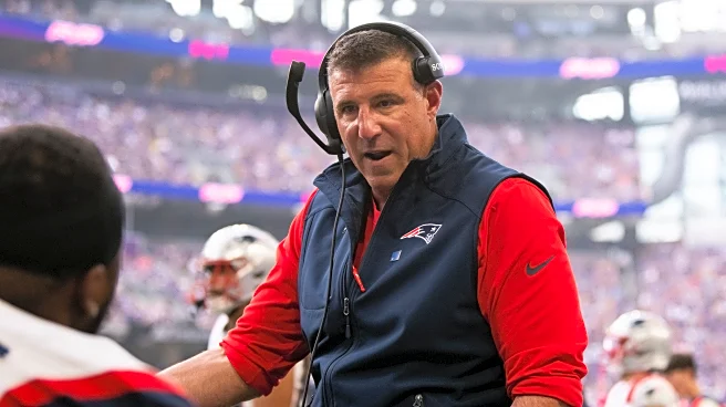 Mike Vrabel proclaims Patriots’ left guard competition wide open after Vikings week
