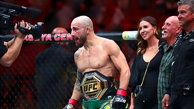 Alexander Volkanovski: Lerone Murphy fight ‘a no-brainer’ for December
