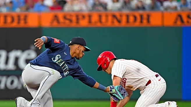 Mariners fail to take advantage, lose 6-4