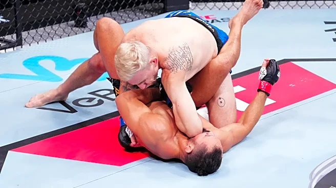 Highlights! Kyle Daukaus delivers in UFC return, shocks Michel Pereira with 43-second elbow knockout | UFC Shanghai