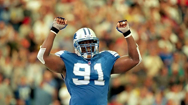 Lions to induct Pro Bowl defensive end into ring of honor