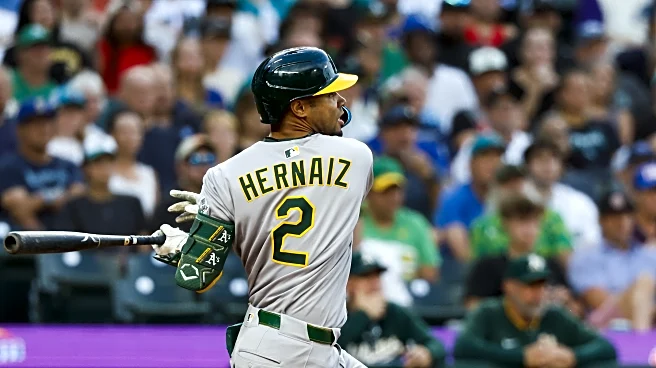 Athletics defeat Mariners 2-1 in ten innings