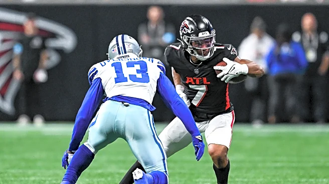 Former Texas players reunite after final NFL postseason game