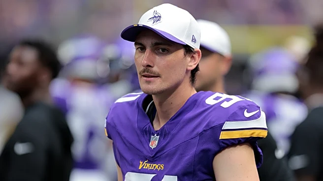 Vikings Waive Two More Players, Roster at 77