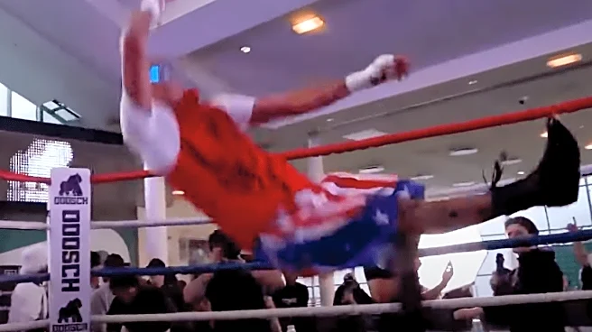Tony Ferguson drops the ‘People’s Elbow’ during Misfits 22 open workouts