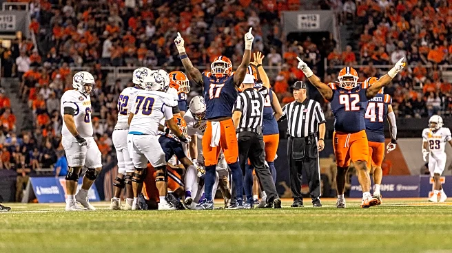 Illinois throttles Western Illinois in season opener