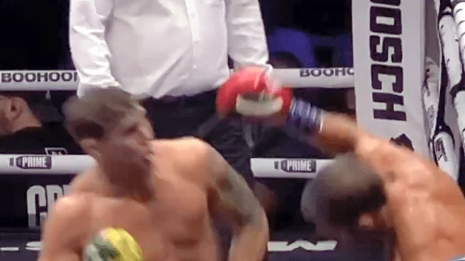 Darren Till delivers brutal knockout of Luke Rockhold in Misfits Boxing 22 main event