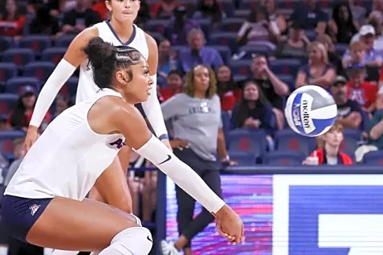 Jordan Wilson leads Arizona volleyball to 13th straight win