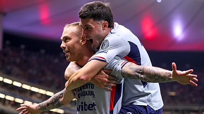 Cruz Azul overcome a meek Chivas in route to victory