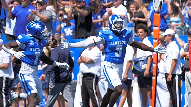 Sunday Headlines: Kentucky Football is 1-0 Edition