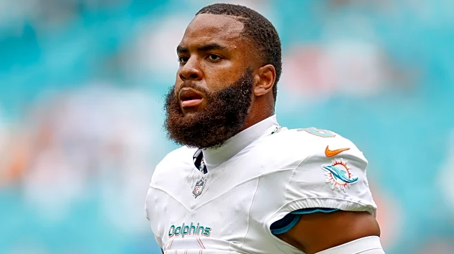 Colts officially reunite with former starting linebacker on practice squad