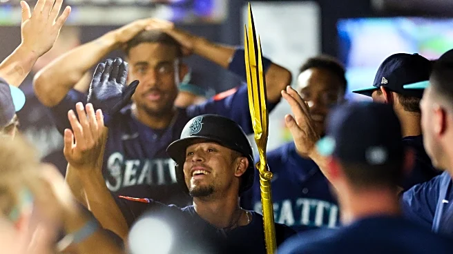 Mariners’ pitchers raise white flag, give up 10 in Tampa
