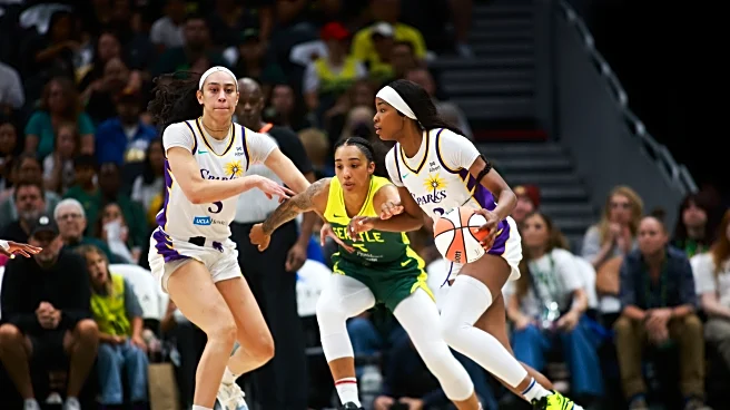 Sparks rally from down 17, stun Storm to keep playoff hopes alive