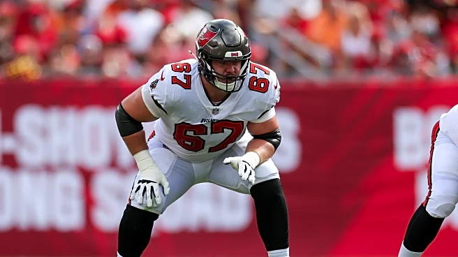 Buccaneers extend OT Goedeke