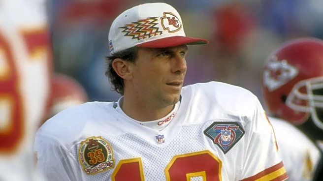 Arrowheadlines: Joe Montana skips over Patrick Mahomes