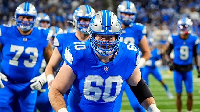 How Graham Glasgow’s notebook should help ‘calm’ Lions offense