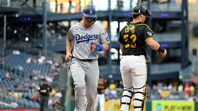 Will Smith exits game early with hand contusion