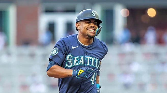 Julio Rodríguez carries Mariners to blowout win in Atlanta