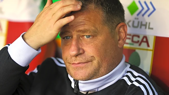 Bayern Munich’s Max Eberl won’t take the bait from Uli Hoeneß