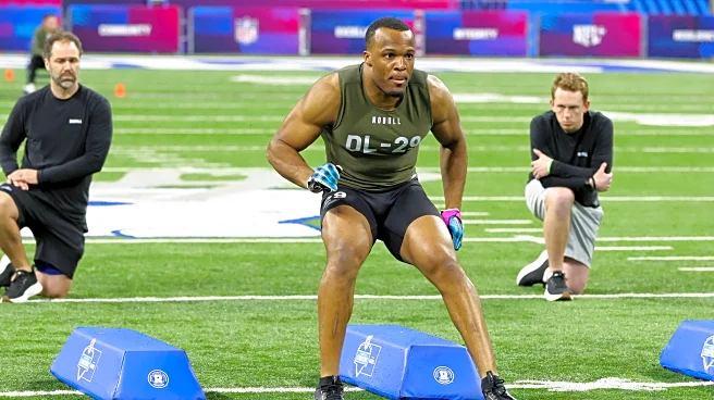Report: Bengals to sign DE Isaiah Foskey