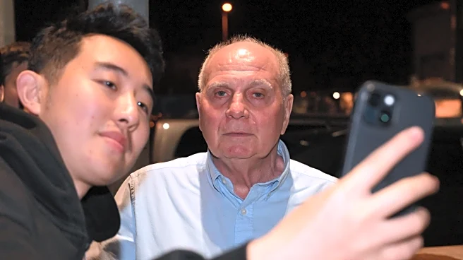 Uli Hoeneß says ‘loan only’ approach was driven by Bayern Munich finances