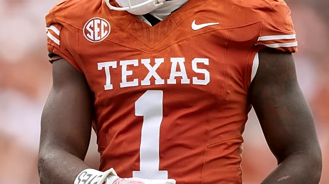 Longhorns Daily News: Texas EDGE Colin Simmons needs a statement game t0 match hype