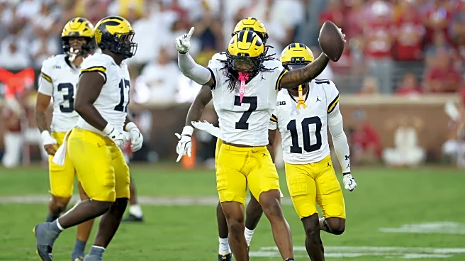 Recruiting Roundup: Michigan still pursuing five-star committed to Big Ten rival