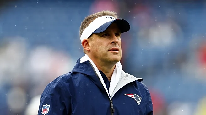 Josh McDaniels ready to give Patriots running backs ‘the ball more’