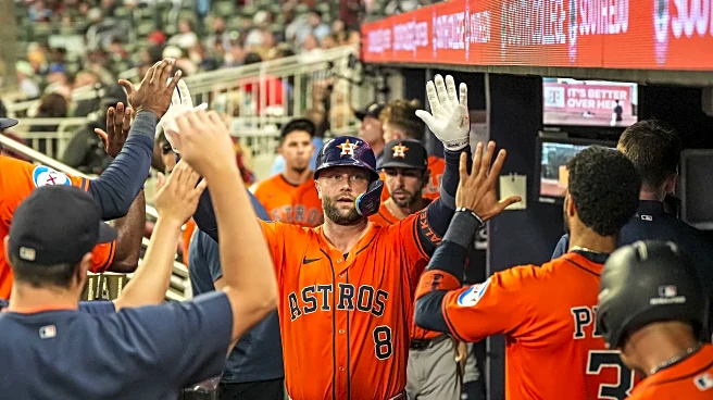 Walker homers, Astros secure much needed series against Braves with 6-2 win.