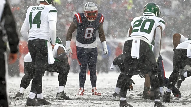 Steelers signing LB Ja’Whaun Bentley in practice squad shuffle