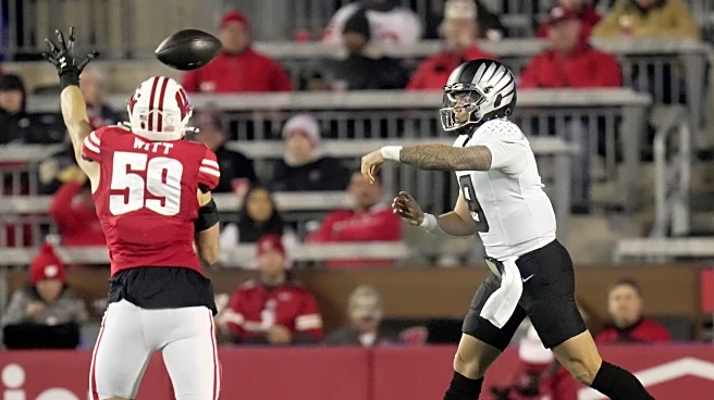 Wisconsin vs. No. 6 Oregon: Picks, odds, and predictions for Week 9