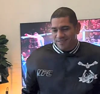‘Let’s make the heavyweight division great again’: Alex Pereira reacts to disappointing UFC 321 main event