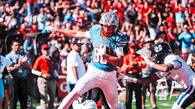 LOBOS OVERPOWER AGGIES- ONE STEP CLOSER TO BOWL ELIGIBILITY