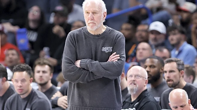 Spurs quietly hang a banner in honor of Gregg Popovich