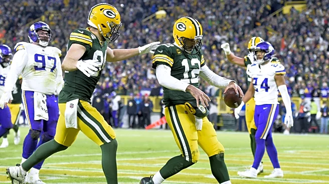 Video: Packers’ Rashan Gary does ‘The Belt’ on sack of Aaron Rodgers