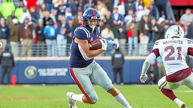 The Browns sign former All-SEC tight end, release UDFA running back