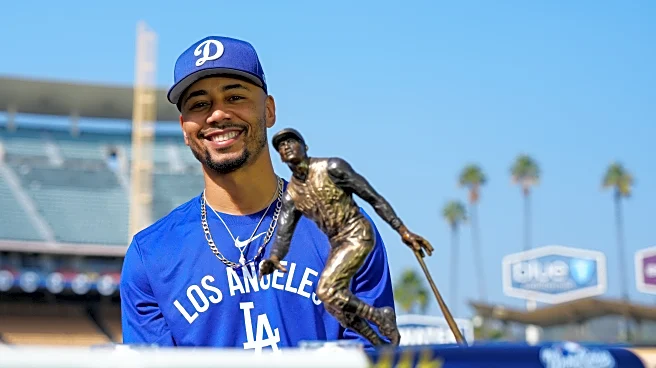Mookie Betts wins 2025 Roberto Clemente Award