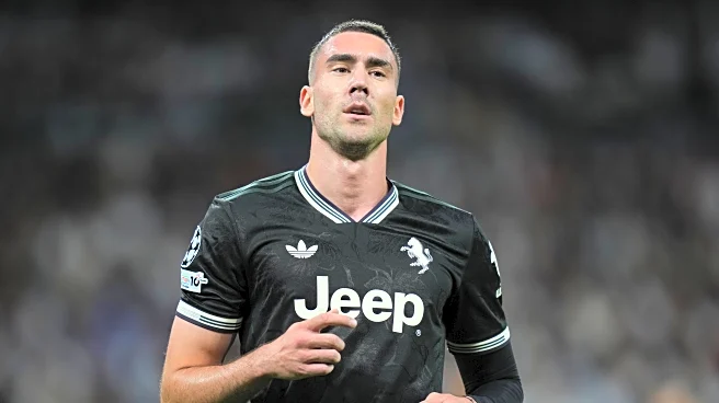 Report: Bayern Munich not currently pursuing Juventus star Dušan Vlahović, but could re-enter race later