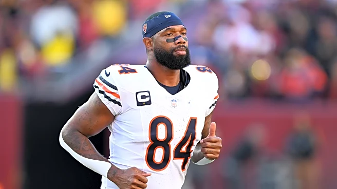 Broncos sign 41-year old TE Marcedes Lewis to the practice squad