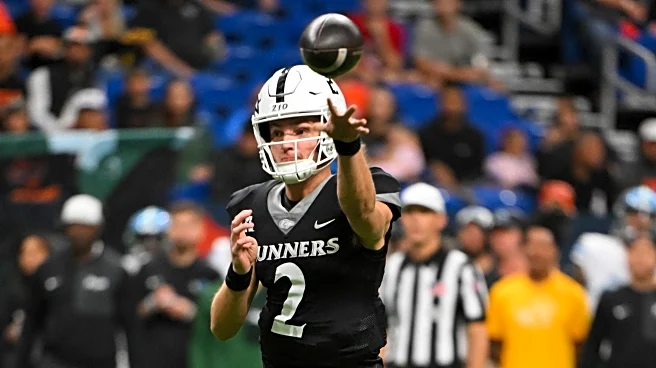 McCown, UTSA revel in Alamodome magic, race past Tulane 48-26