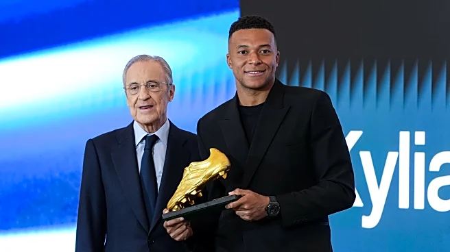 Kylian Mbappé Presented with the 2024–25 Golden Boot at the Santiago Bernabéu