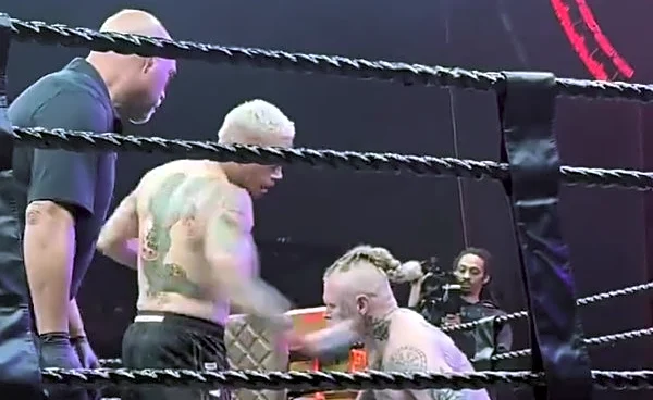 ‘Legendary’ — Fans go crazy after ex-UFC fighter Bryan Battle scores ‘Mortal Kombat’ knockout at DBX 4 | Video