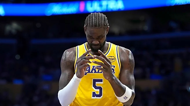 Deandre Ayton tweaks back against Grizzlies, expects to play Sunday vs. Heat