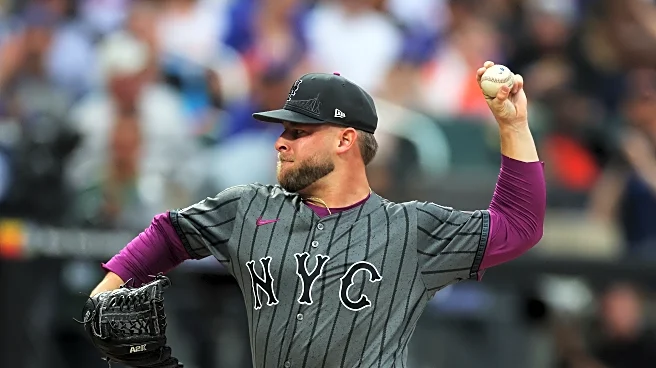 AJ Minter opts in, will remain a Met in 2026