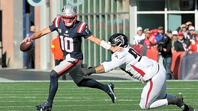 Maye’s Plays: Patriots QB rides the rollercoaster to escape with win