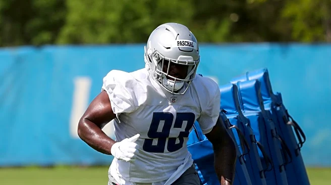 Detroit Lions EDGE Josh Paschal returns to practice
