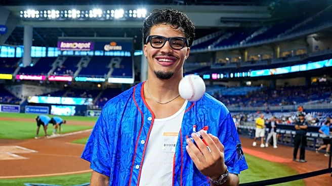 Xander Zayas vs Abass Baraou unification planned for January 31st in San Juan