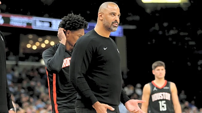 Rockets continue rivalry with Spurs