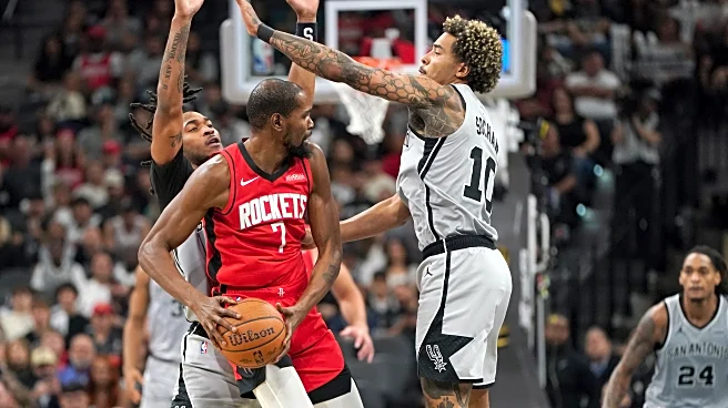 Spurs show character in ugly, chaotic win over the Rockets