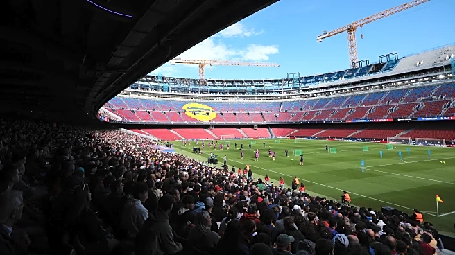 Barcelona players share excitement after open training at Spotify Camp Nou